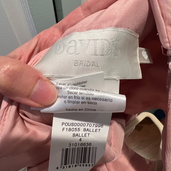 David’s Bridal bridesmaid dress Ballet size 4 - Picture 5 of 6